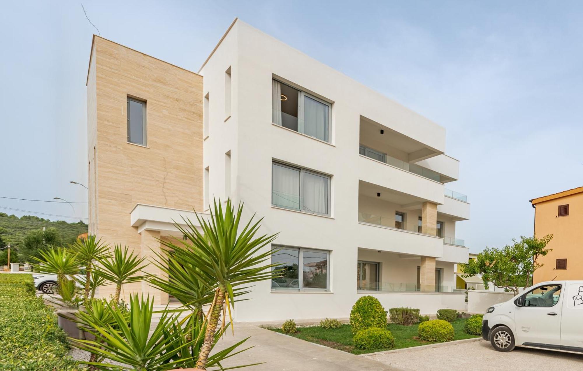 Rooms & Apartments Niko Sukošan Exterior foto