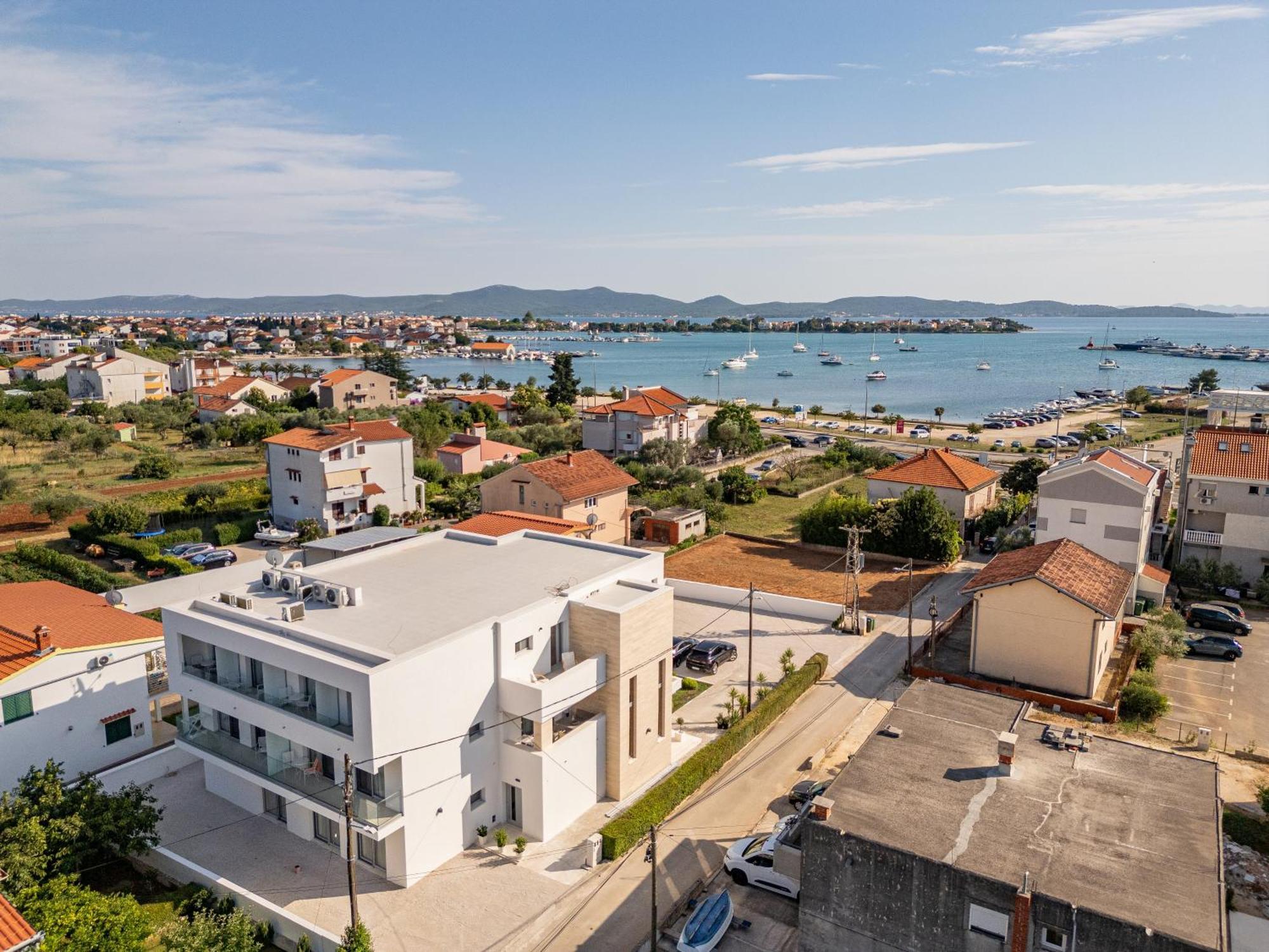 Rooms & Apartments Niko Sukošan Exterior foto